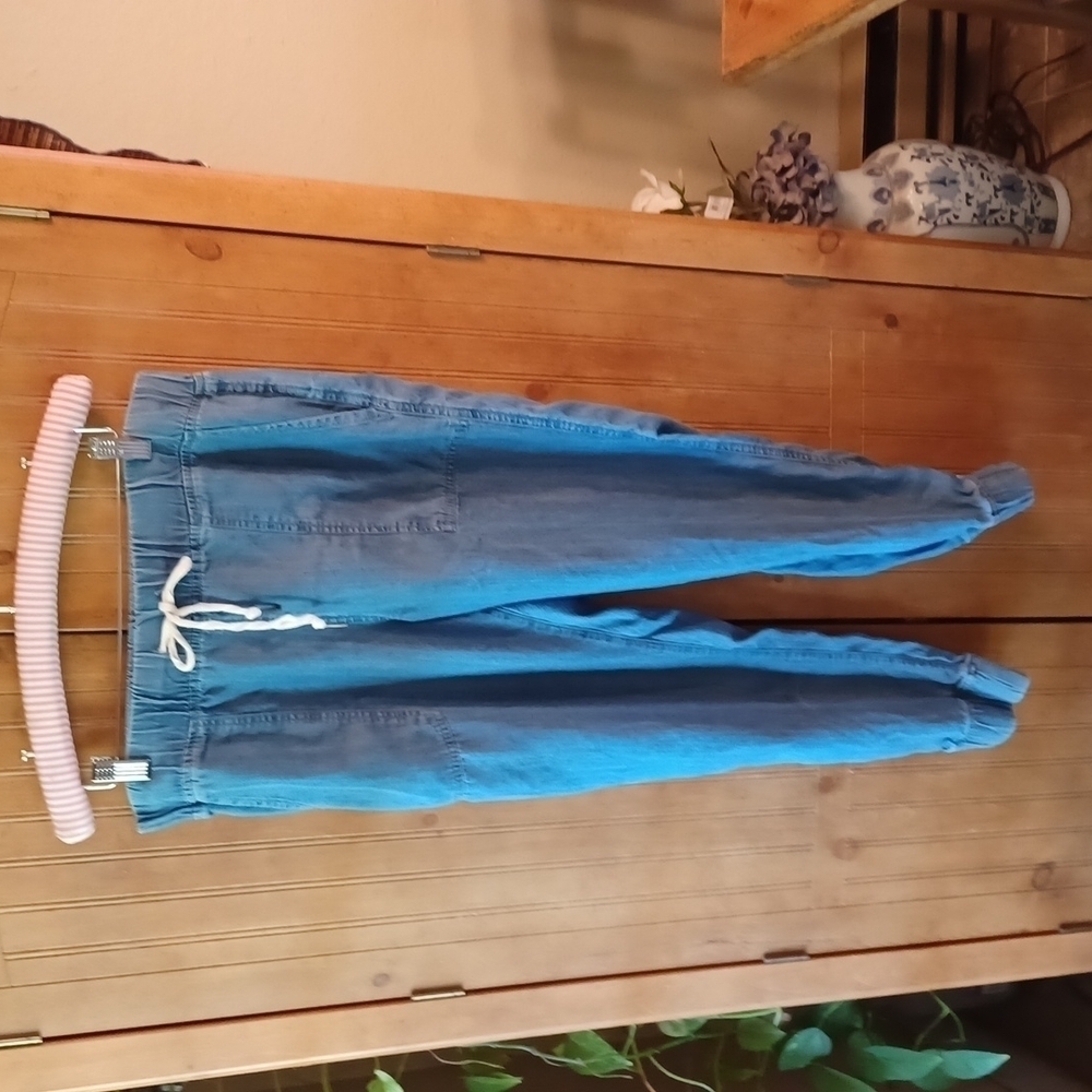 144 PEACE AND PEARLS PAPER BAG JEANS